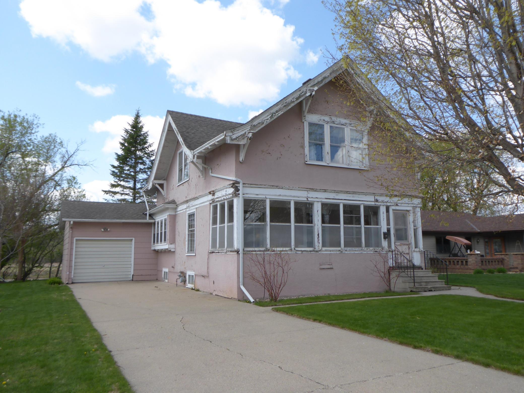 817 River Road, Windom, MN, 56101 MLS 5756206 Edina Realty