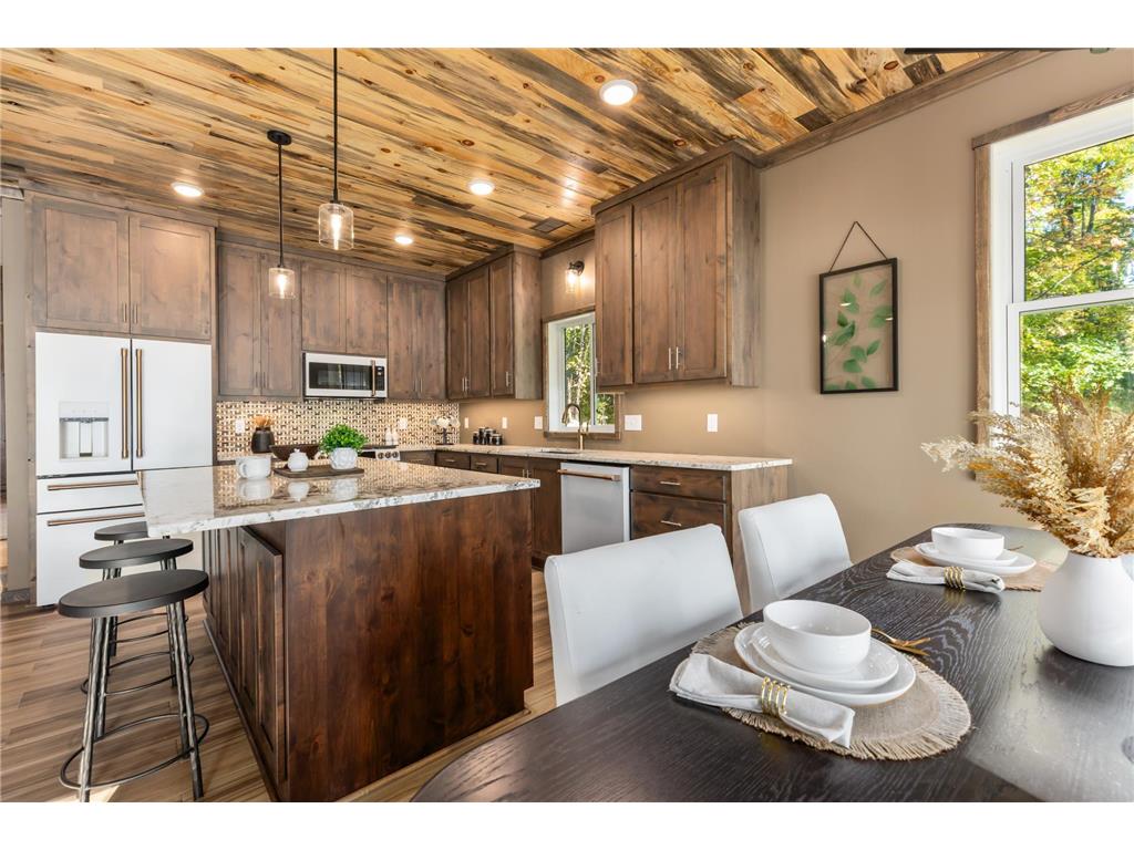 817 Sportsman Lane NE Longville MN 56655 - Girl 6795693 image4