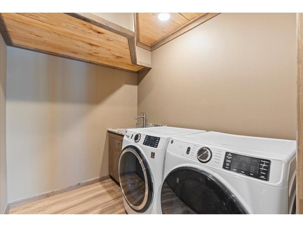 817 Sportsman Lane NE Longville MN 56655 - Girl 7066742 image17