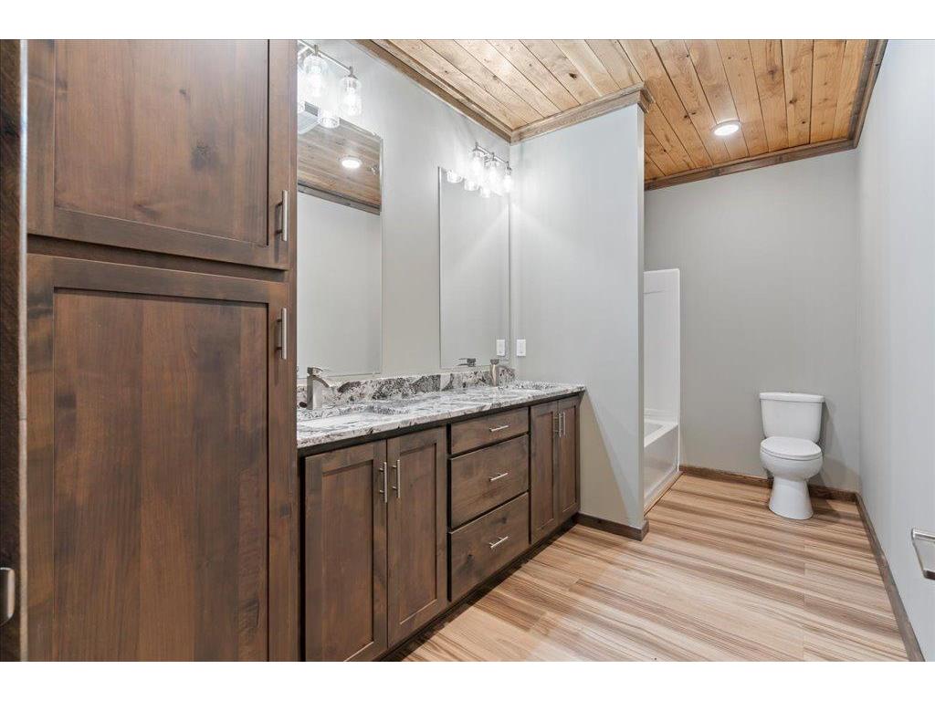 817 Sportsman Lane NE Longville MN 56655 - Girl 7066742 image34