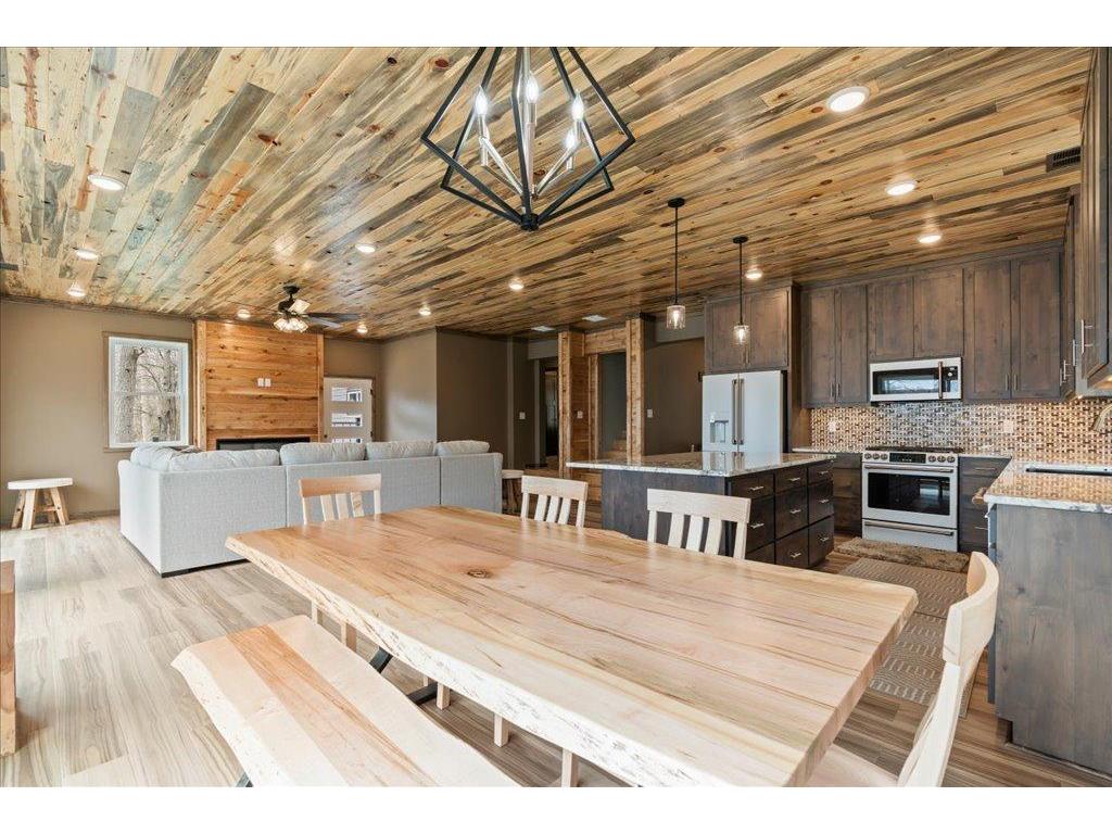 817 Sportsman Lane NE Longville MN 56655 - Girl 7066742 image4