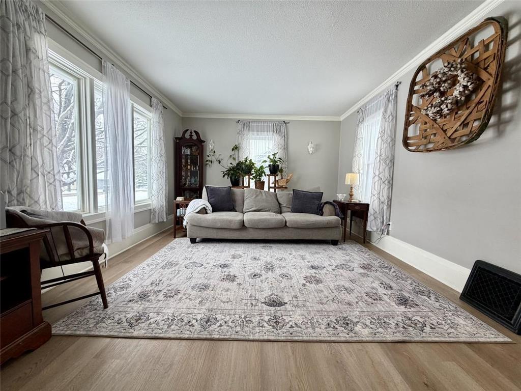 817 W Lincoln Avenue Fergus Falls MN 56537 7023245 image12