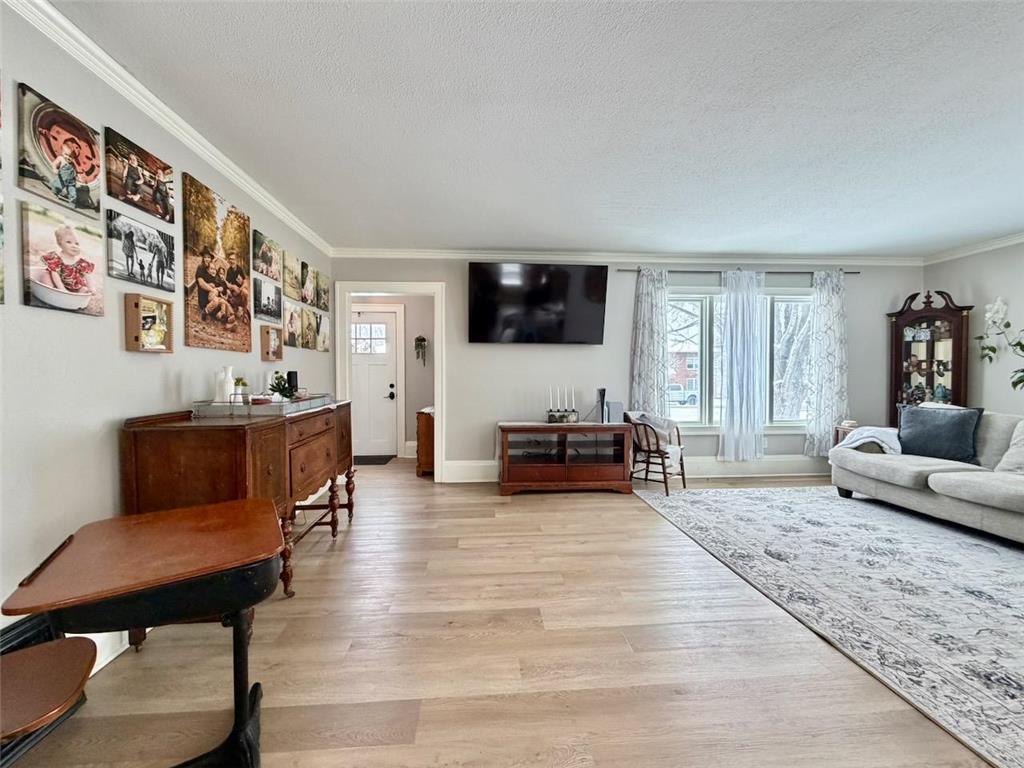 817 W Lincoln Avenue Fergus Falls MN 56537 7023245 image14