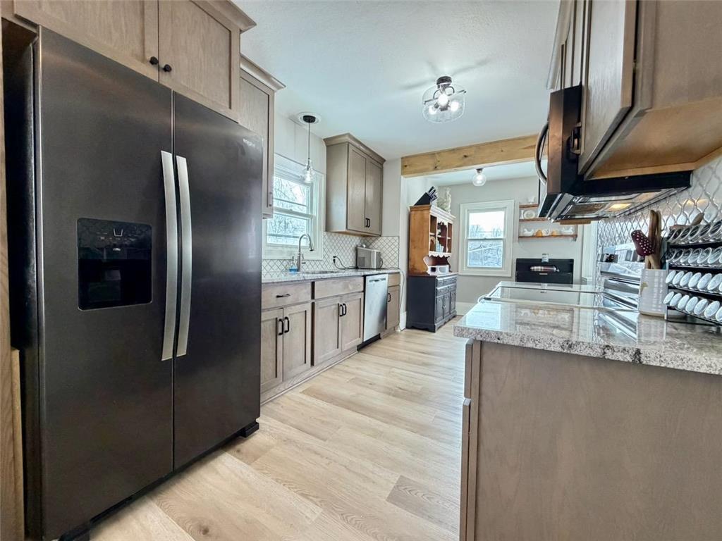 817 W Lincoln Avenue Fergus Falls MN 56537 7023245 image17