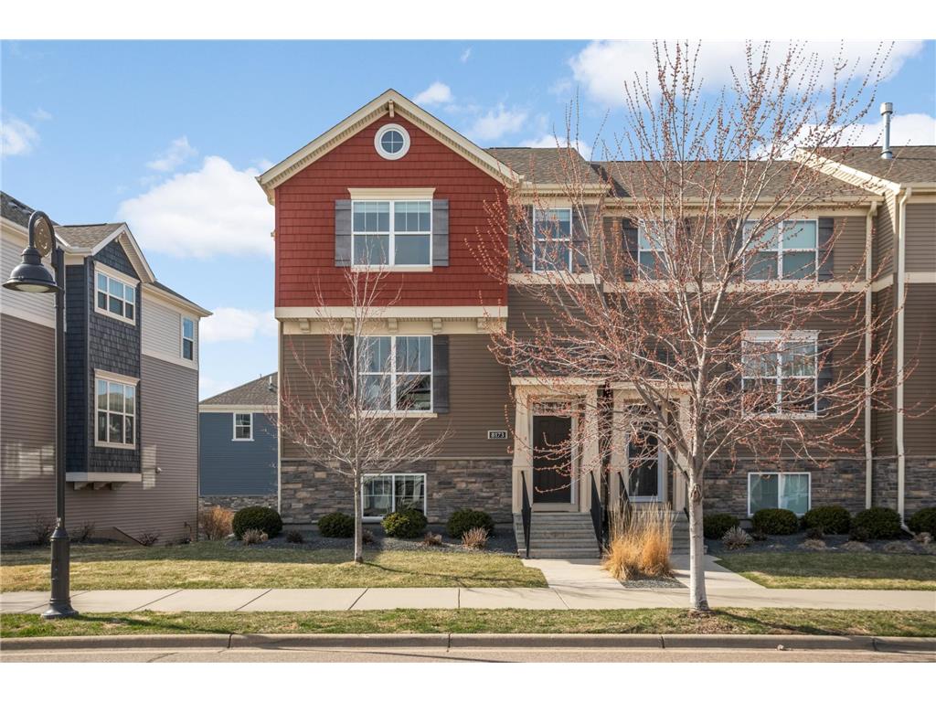 8173 Central Park Way N Maple Grove MN 55369 7043110 image1