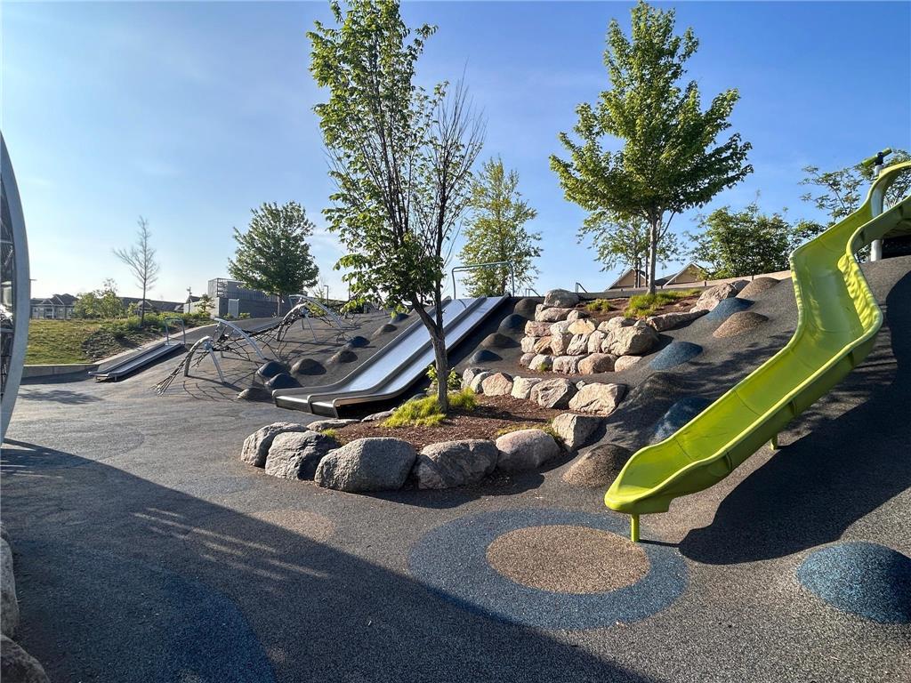 8173 Central Park Way N Maple Grove MN 55369 7043110 image45