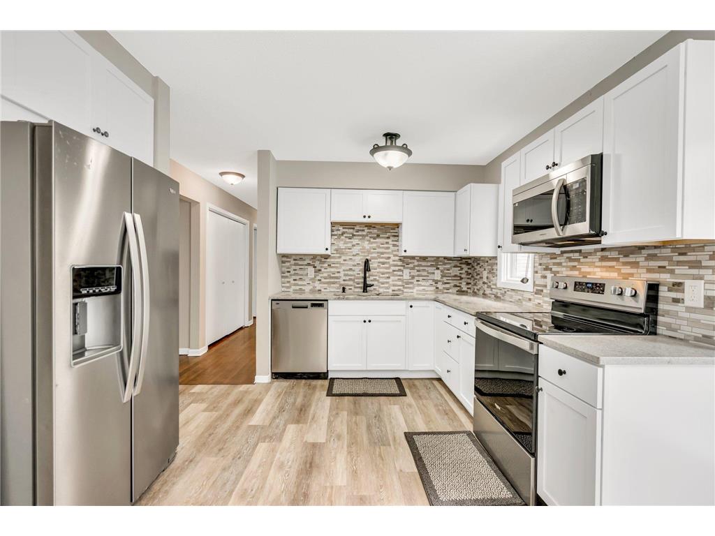 8178 Hyde Avenue S Cottage Grove MN 55016 6445745 image1