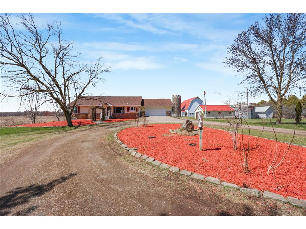 8179 Ronneby Road NE Foley MN 56329 6709584 image1