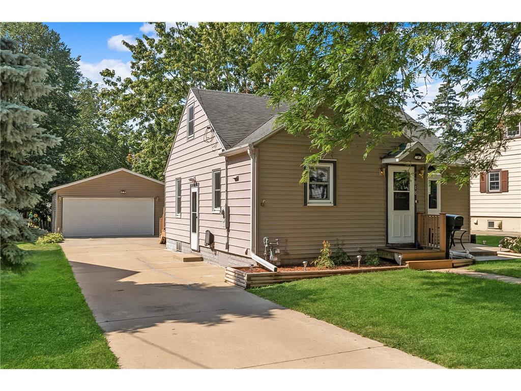 818 10th Street NW Rochester MN 55901 6406863 image1