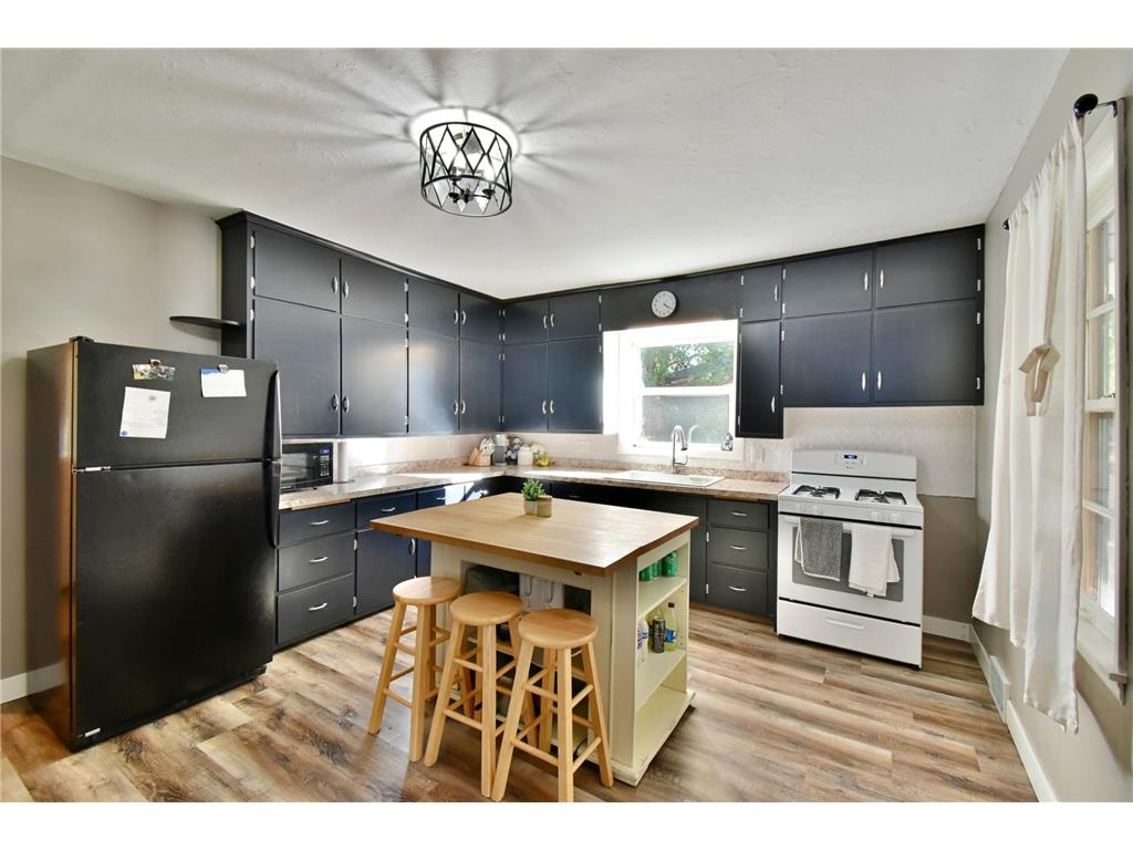 818 5th Avenue SE Saint Cloud MN 56304 6613931 image1