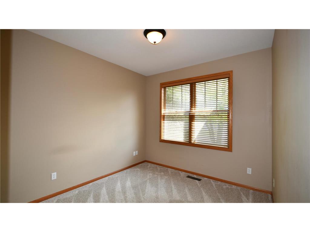 818 Augusta Avenue Zumbrota MN 55992 7075535 image20
