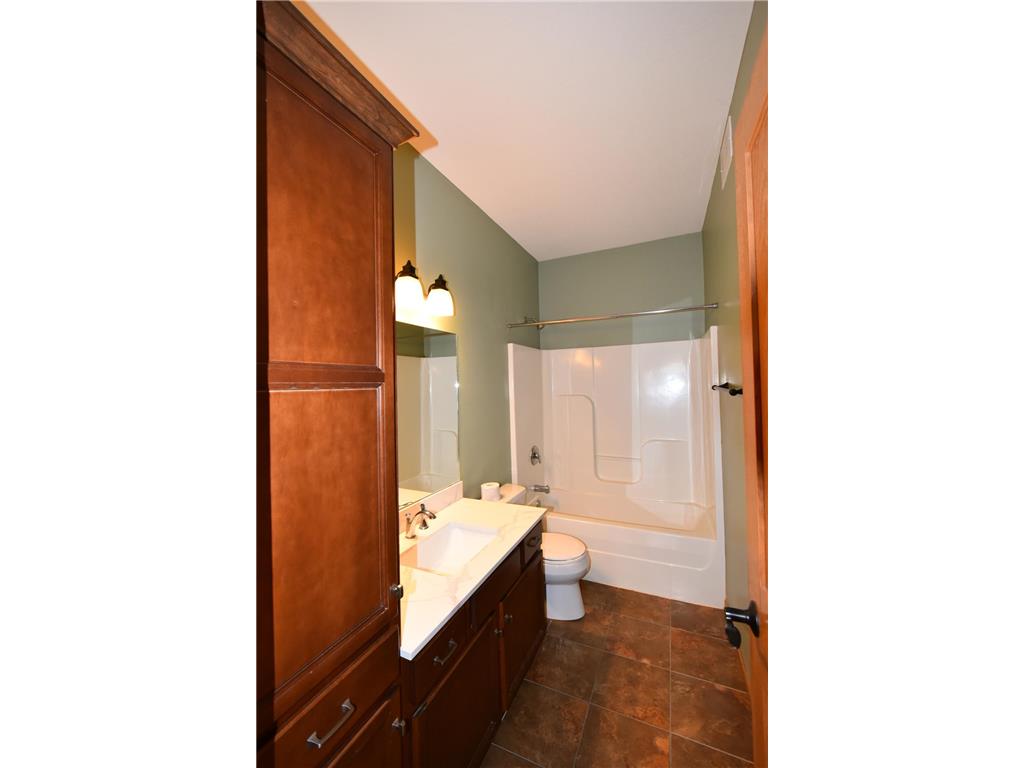 818 Augusta Avenue Zumbrota MN 55992 7075535 image22