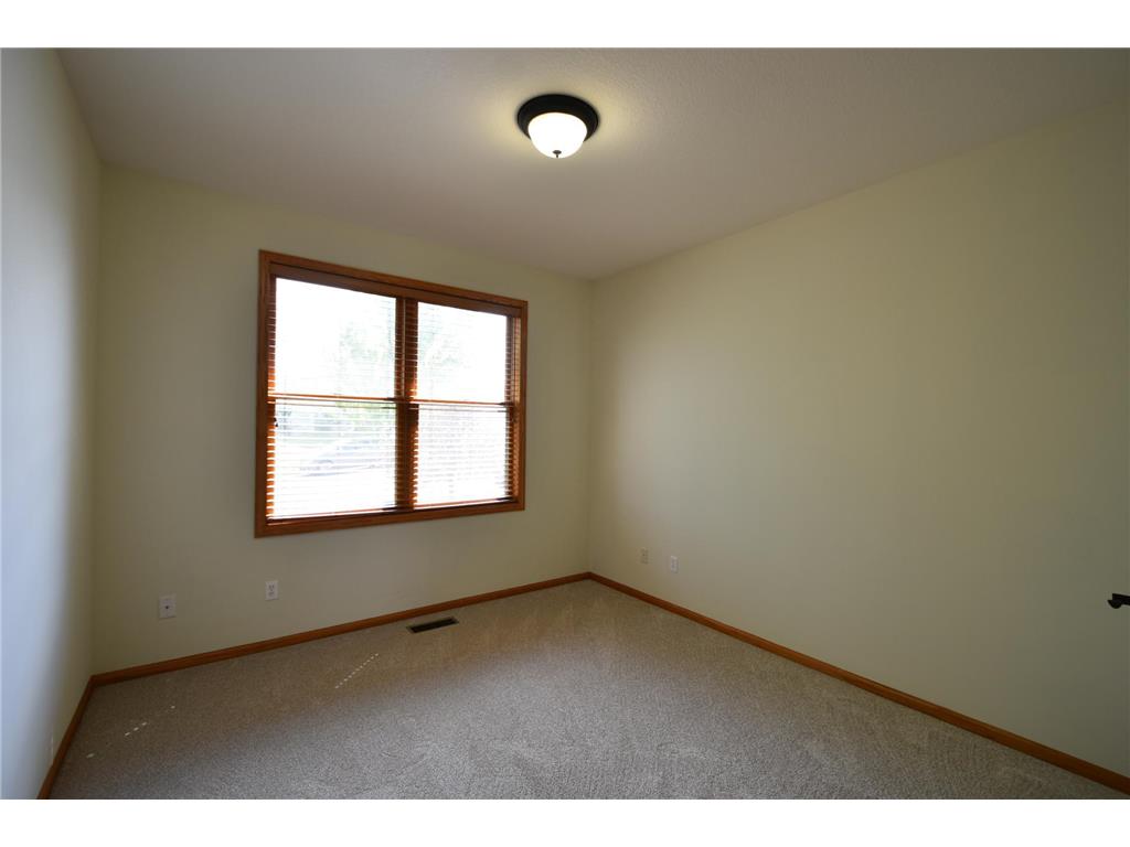 818 Augusta Avenue Zumbrota MN 55992 7075535 image23