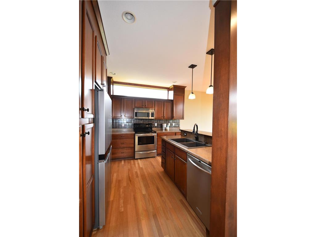 818 Augusta Avenue Zumbrota MN 55992 7075535 image9