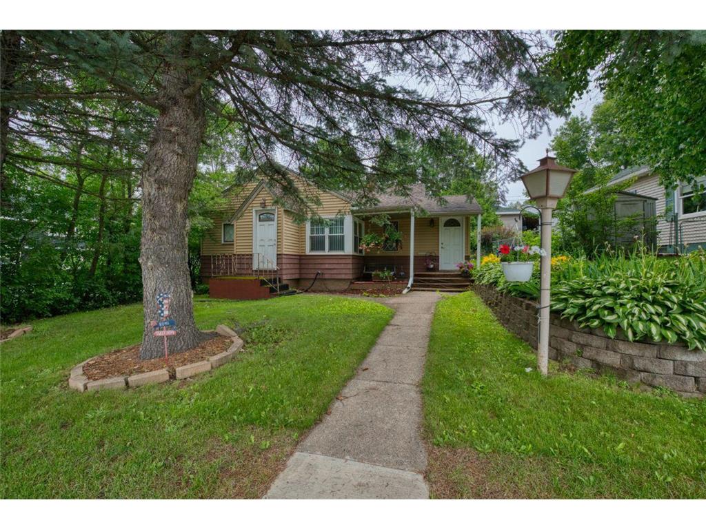818 Douglas Avenue Eveleth MN 55734 6637193 image1