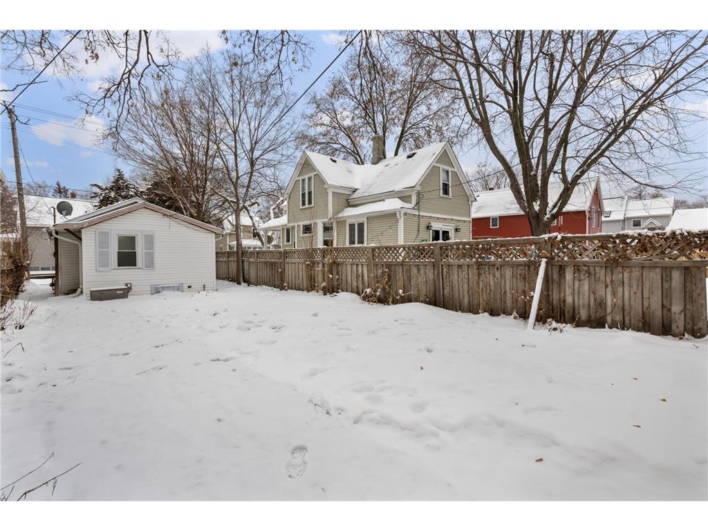 818 E 36th Street Minneapolis MN 55407 7003952 image10