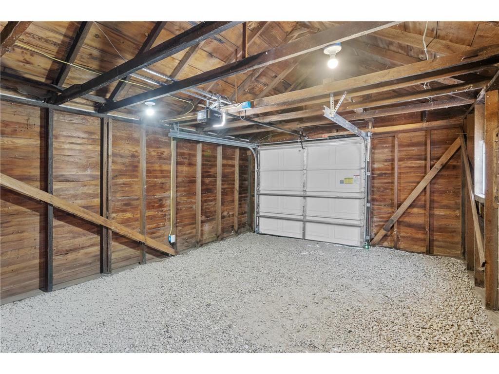 818 E 36th Street Minneapolis MN 55407 7003952 image13