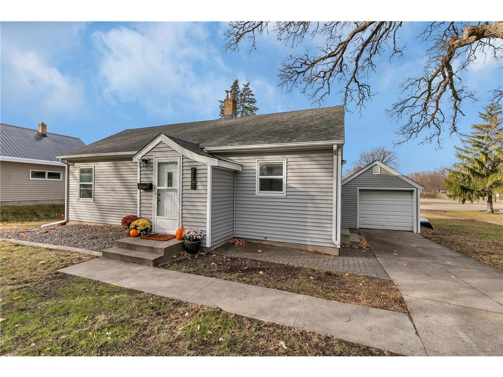 818 Franklin Street SW Hutchinson MN 55350 6633145 image1