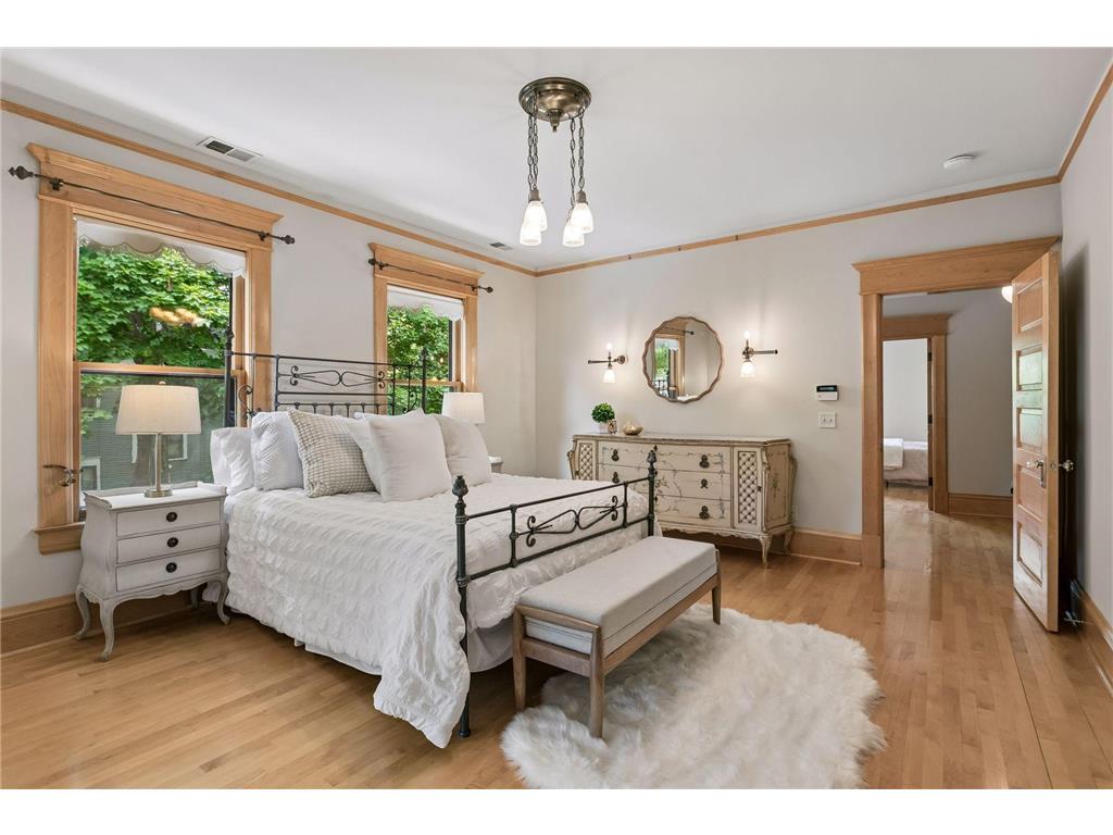 818 Goodrich Avenue Saint Paul MN 55105 7089485 image21