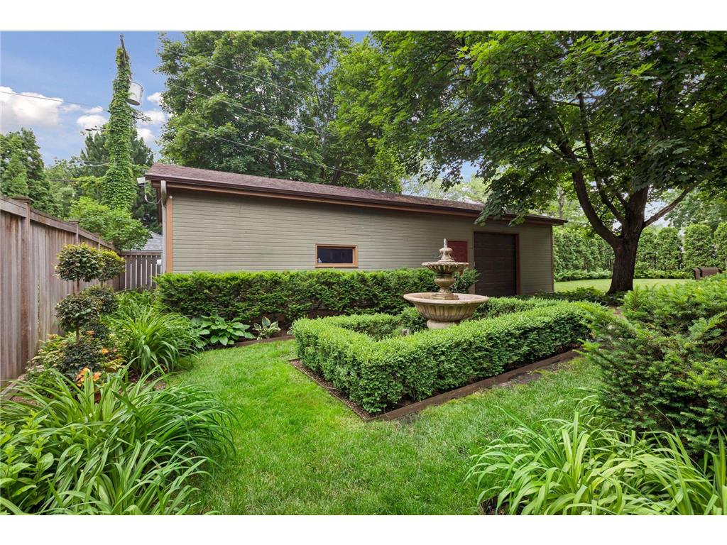 818 Goodrich Avenue Saint Paul MN 55105 7089485 image45