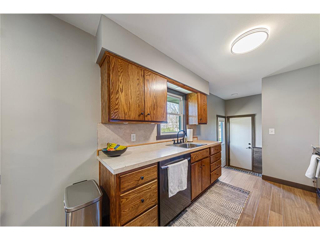 818 Lincoln Avenue Gaylord MN 55334 7060045 image16