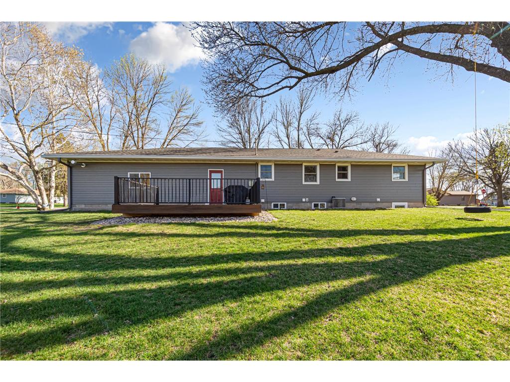 818 Lincoln Avenue Gaylord MN 55334 7060045 image38