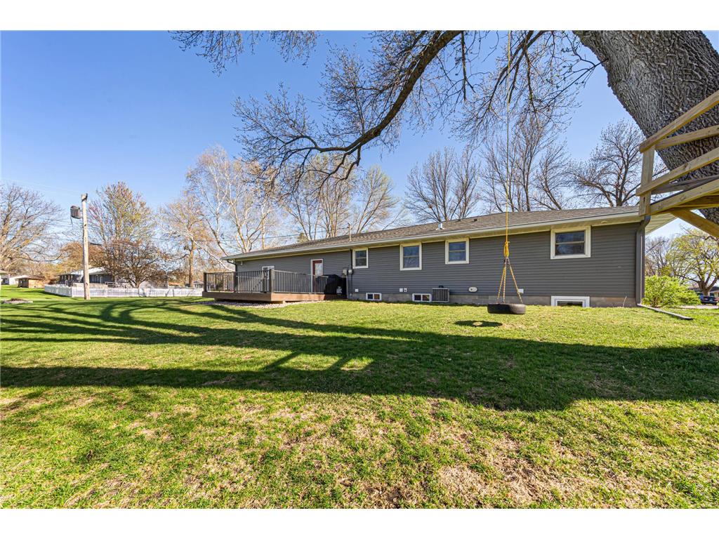 818 Lincoln Avenue Gaylord MN 55334 7060045 image40