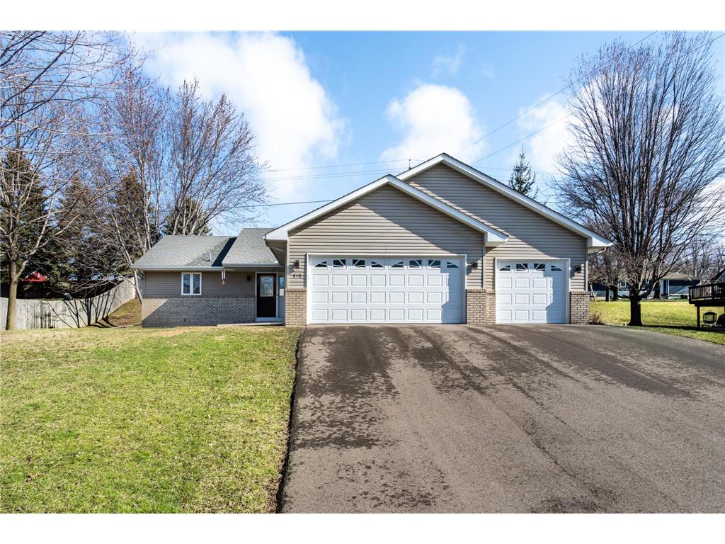 818 Martingale Drive, Norwood Young America, MN, 55368 MLS 6183474