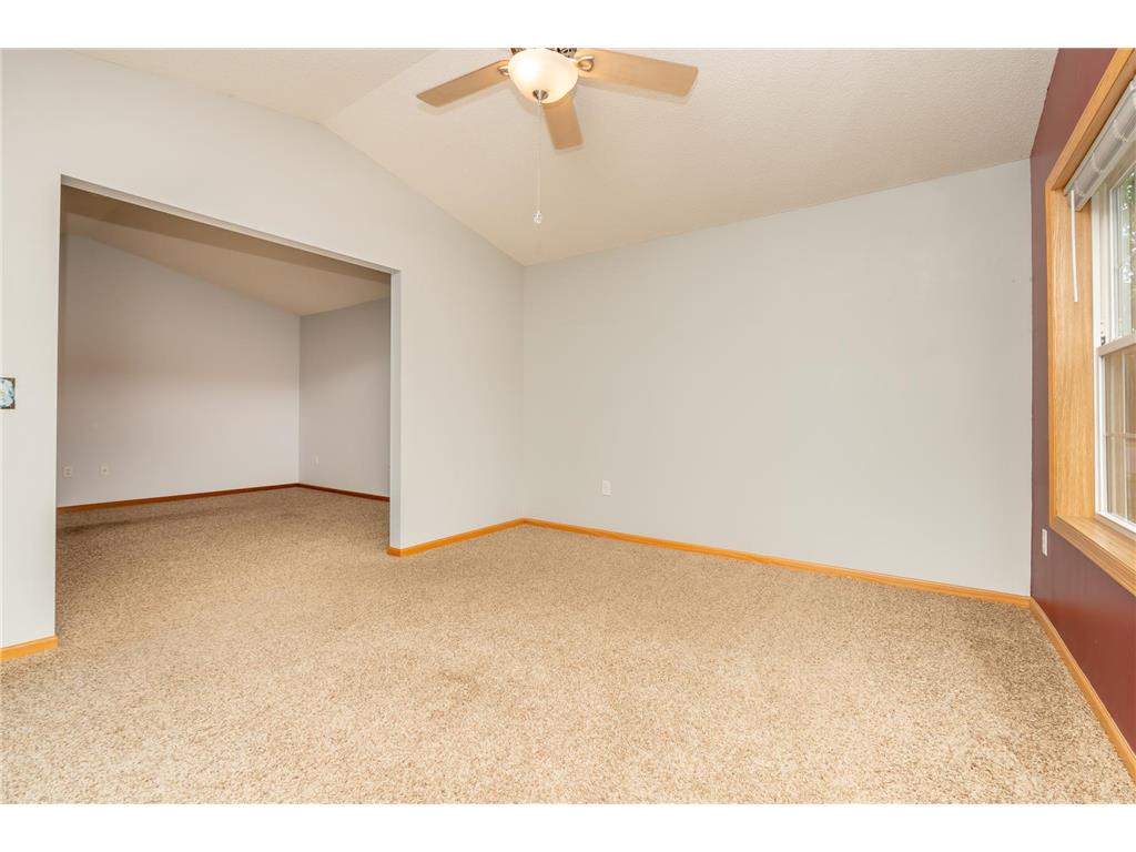 818 Roundhouse Street Shakopee MN 55379 7079544 image11