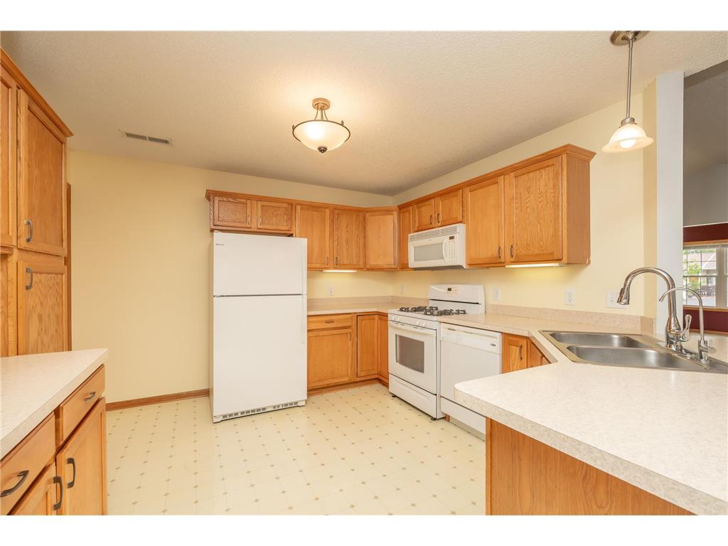 818 Roundhouse Street Shakopee MN 55379 7079544 image18