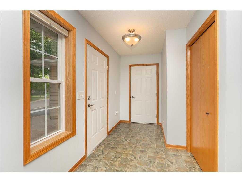 818 Roundhouse Street Shakopee MN 55379 7079544 image4