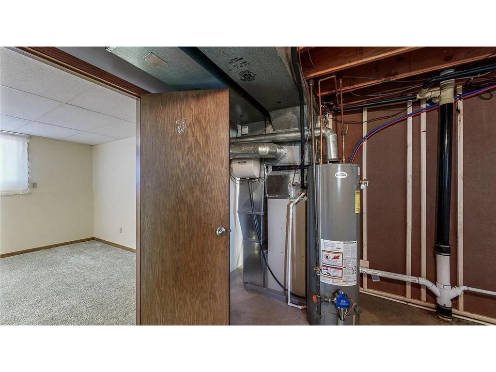 818 S 10th Street Lake City MN 55041 7030909 image14