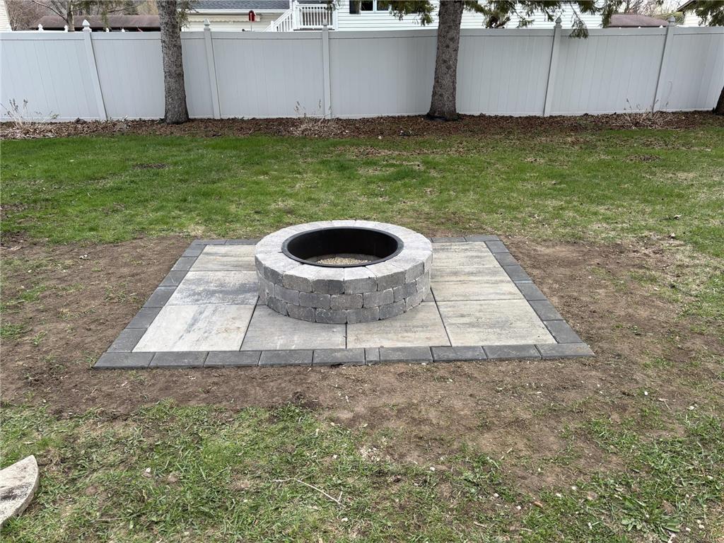 818 S 10th Street Lake City MN 55041 7030909 image4