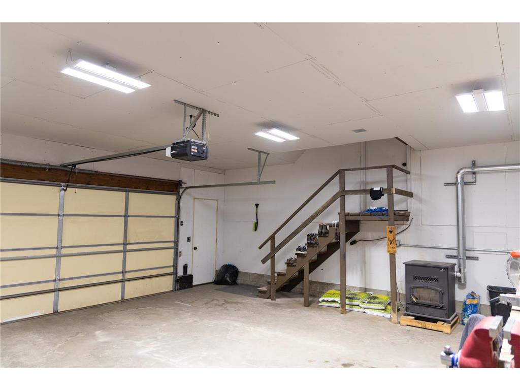 818 S 10th Street Lake City MN 55041 7030909 image43