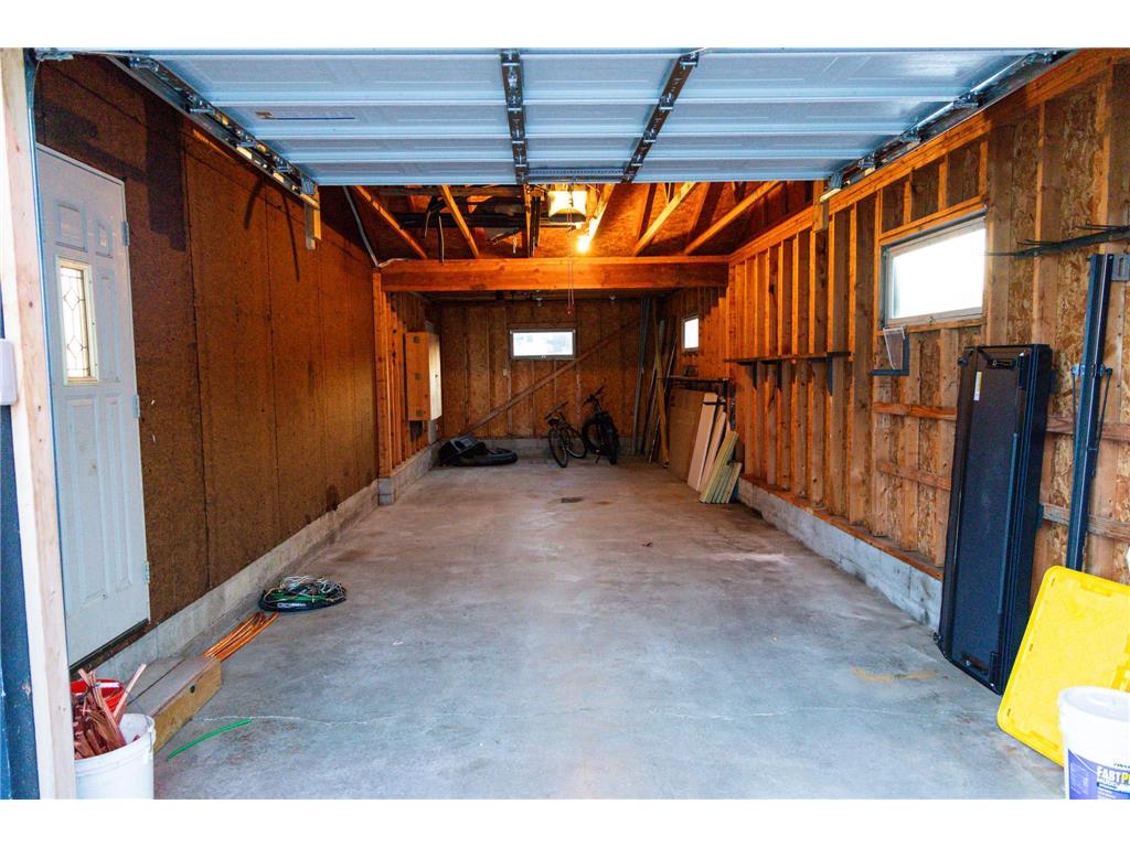 818 S 10th Street Lake City MN 55041 7030909 image45