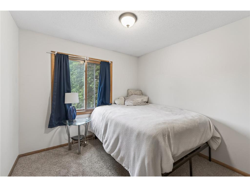 818 Sherwood Road Shoreview MN 55126 7058687 image16