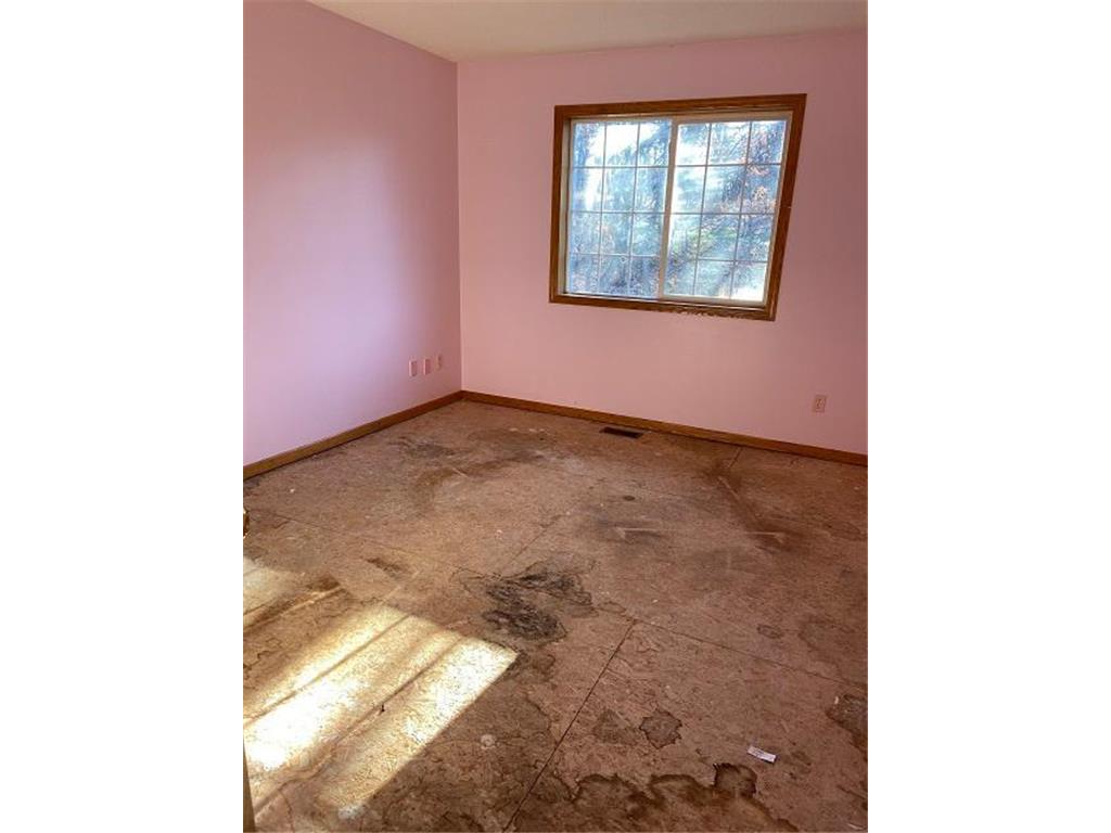 818 Sterling Street S Maplewood MN 55119 7074084 image8