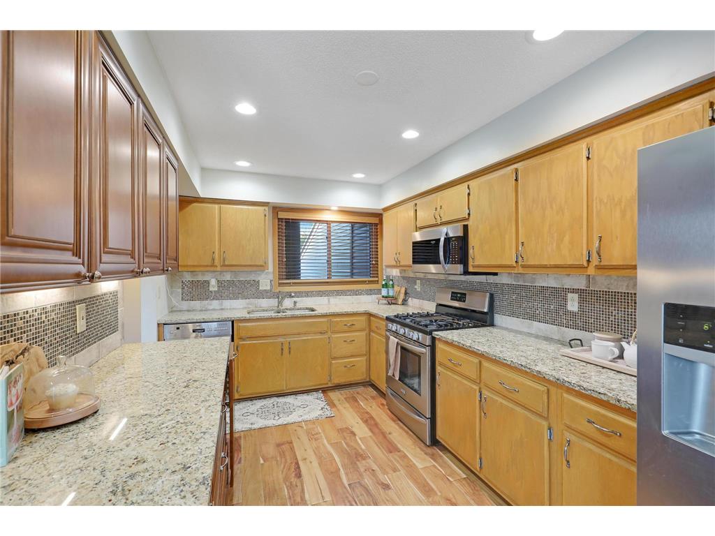 8184 Zenith Court N Brooklyn Park MN 55443 6471827 image1