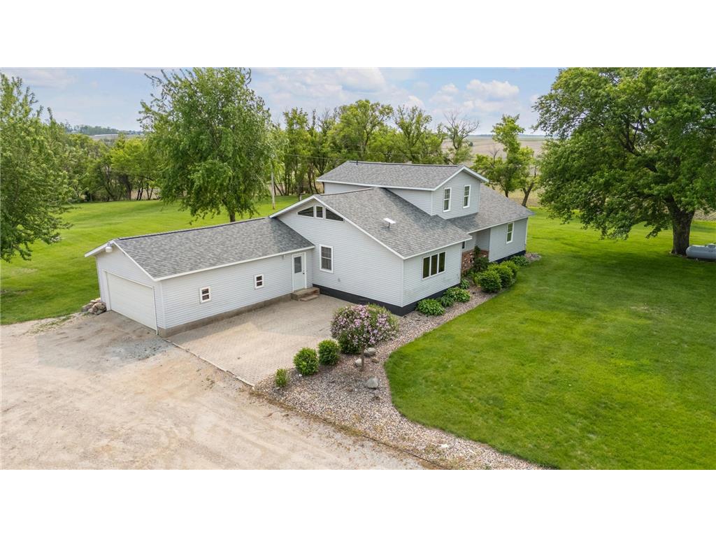 8187 E 230th Street E Faribault MN 55021 6729328 image1