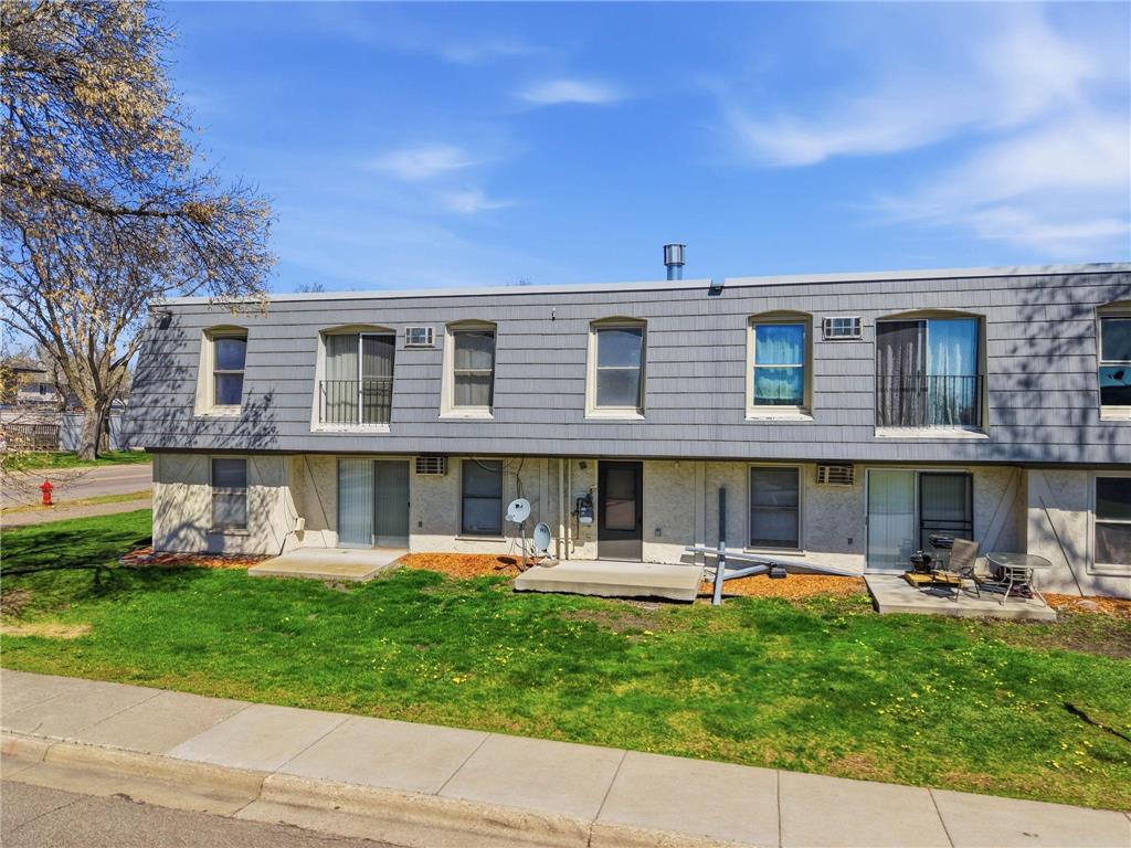 819 11th Avenue S #7 Hopkins MN 55343 7060484 image22