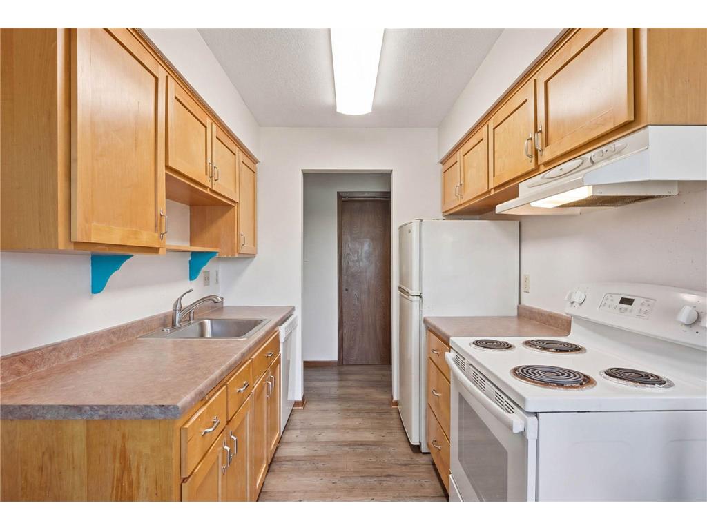 819 11th Avenue S #7 Hopkins MN 55343 7060484 image9
