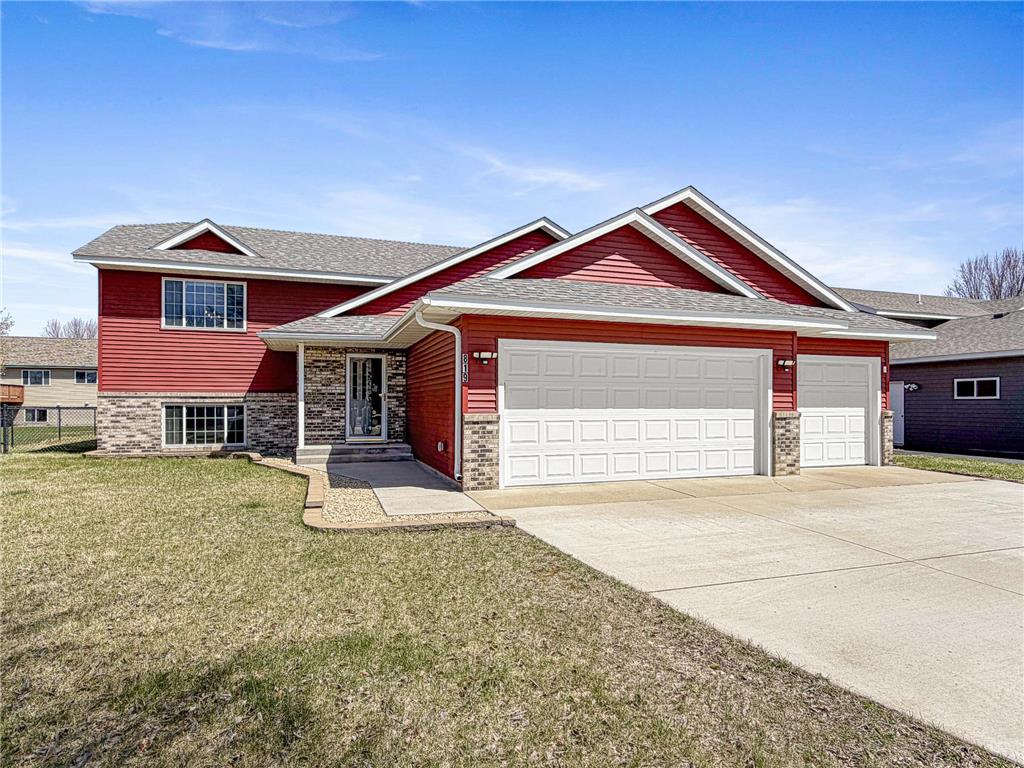819 11th Street S Sartell MN 56377 7059239 image1