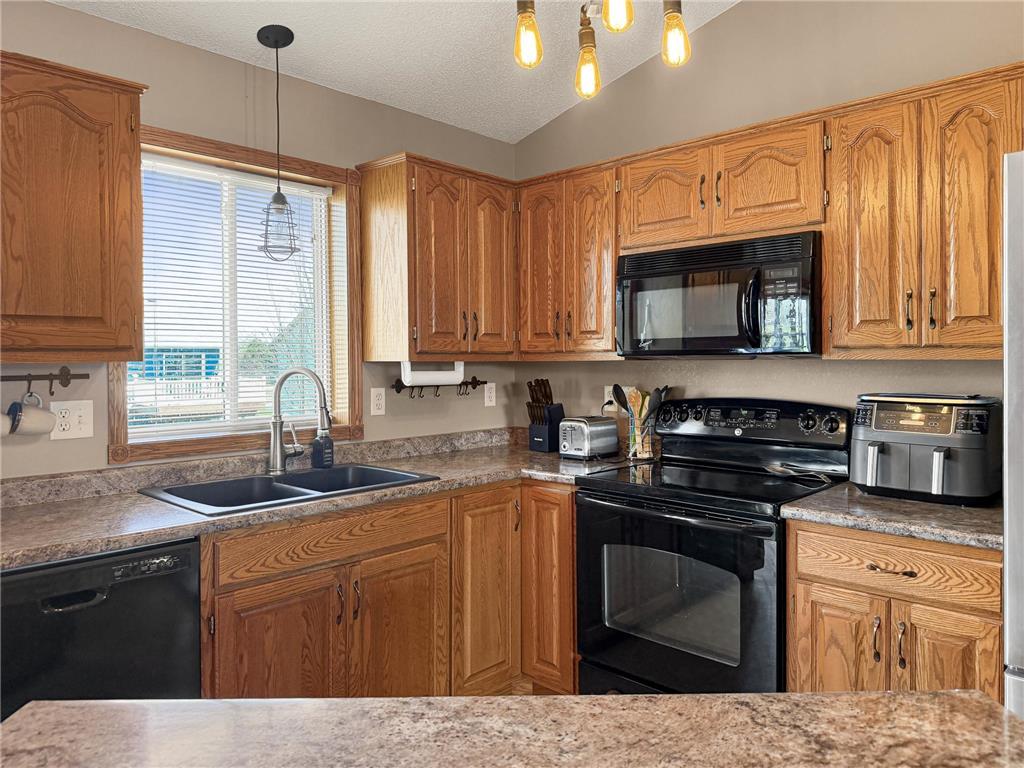 819 11th Street S Sartell MN 56377 7059239 image5