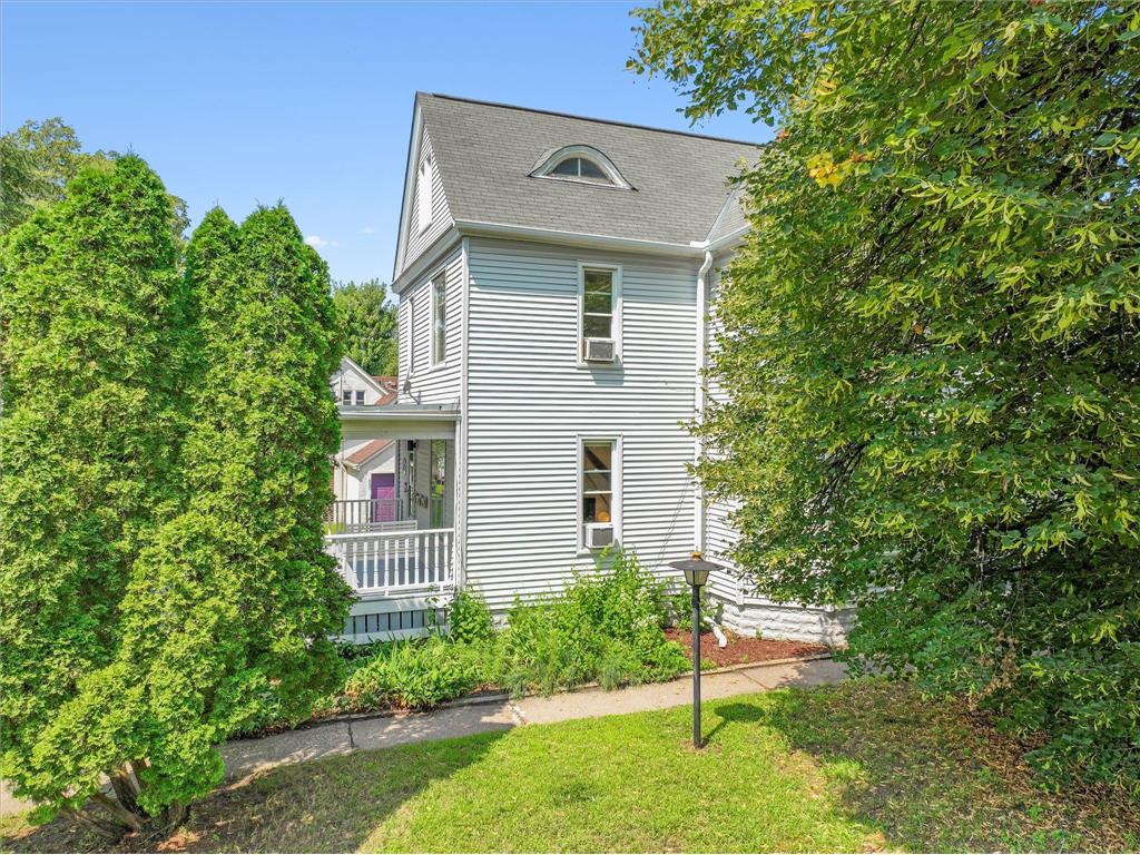 819 24th Avenue NE Minneapolis MN 55418 7028329 image68