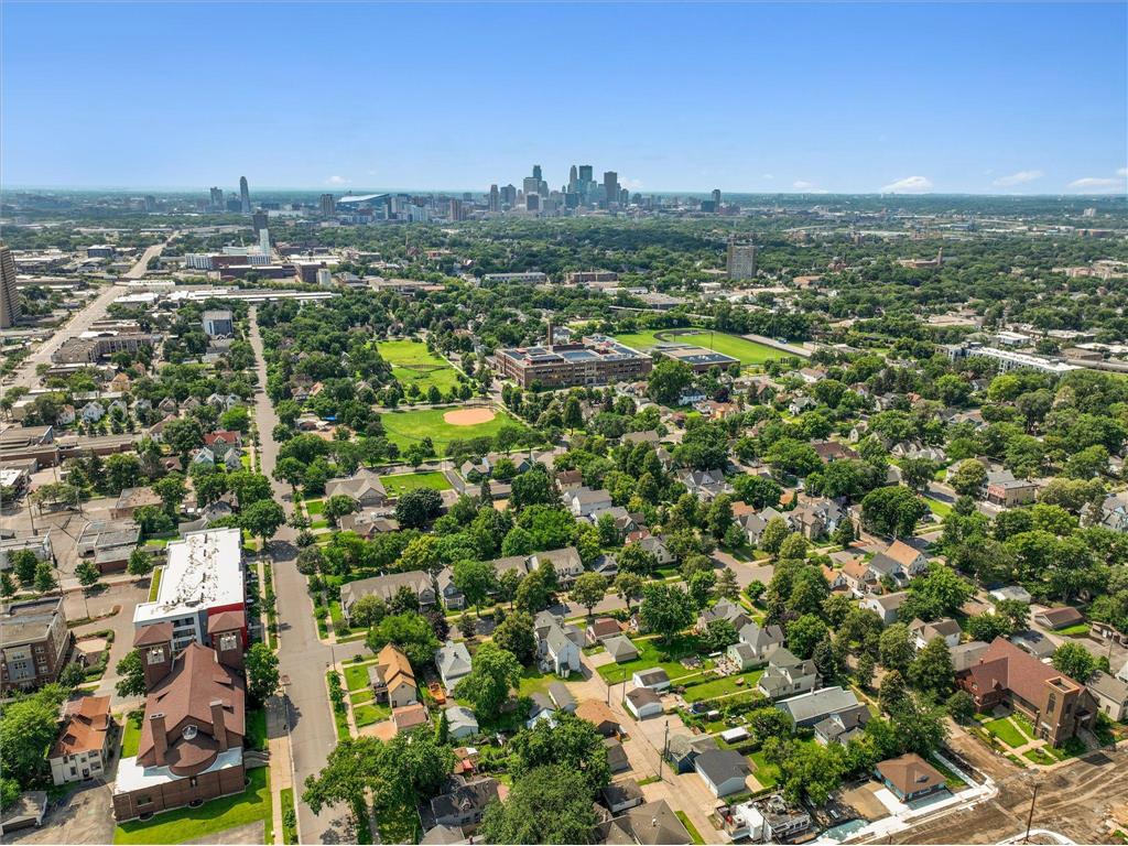 819 24th Avenue NE Minneapolis MN 55418 7028329 image71
