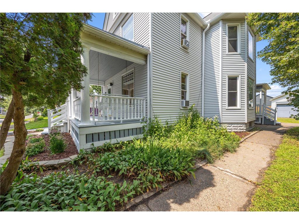 819 24th Avenue NE Minneapolis MN 55418 7028329 image72