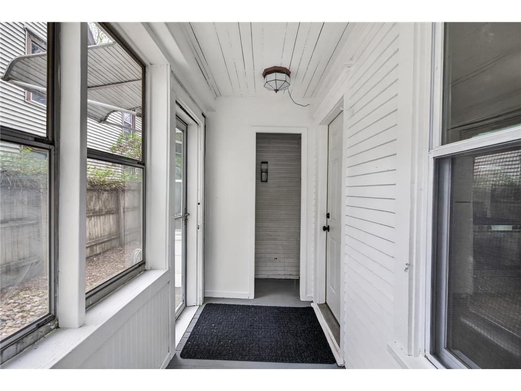 819 26th Avenue NE Minneapolis MN 55418 7069615 image28