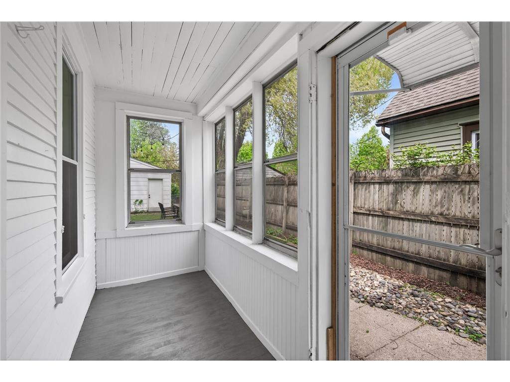 819 26th Avenue NE Minneapolis MN 55418 7069615 image29