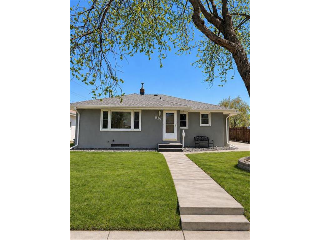 819 2nd Avenue S South Saint Paul MN 55075 7061599 image1