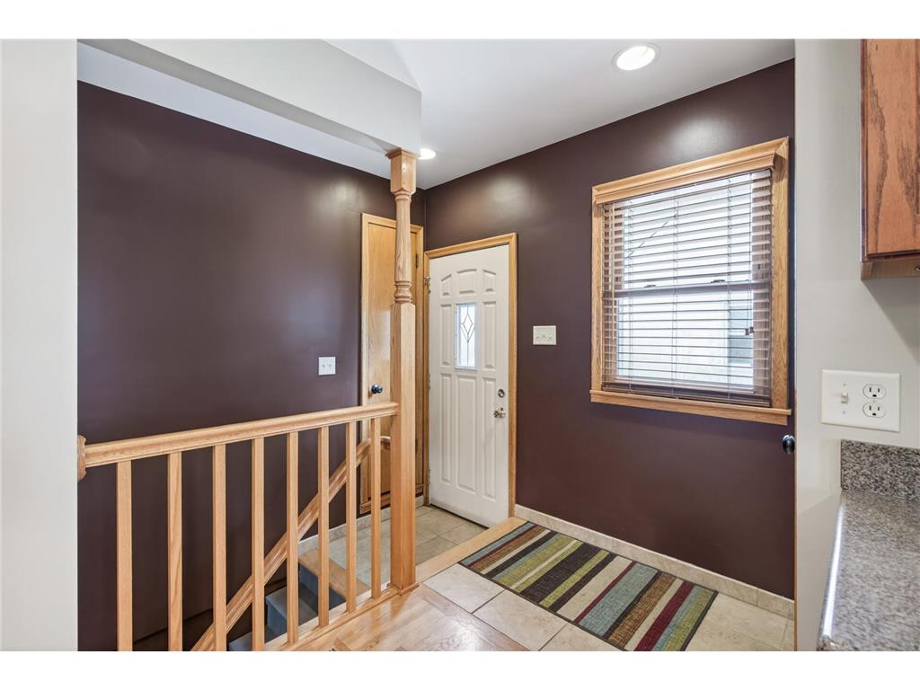 819 2nd Avenue S South Saint Paul MN 55075 7061599 image15